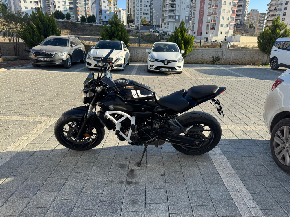 MT-07 (BEYAZ)