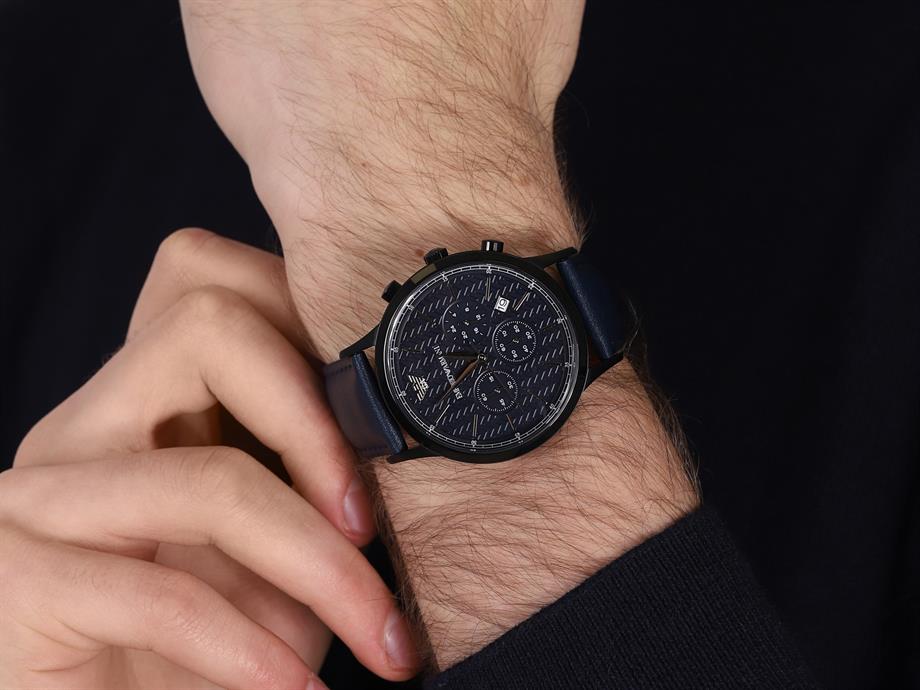 Emporio Armani AR2481 Erkek Kol Saati – Siyah / Lacivert Deri / Chronograph