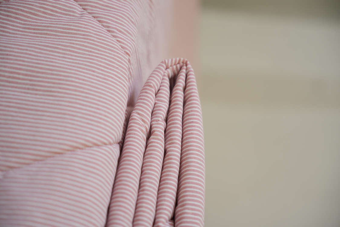ÇİFT KİŞİLİK YÜN DOLGULU PİKE PEMBE