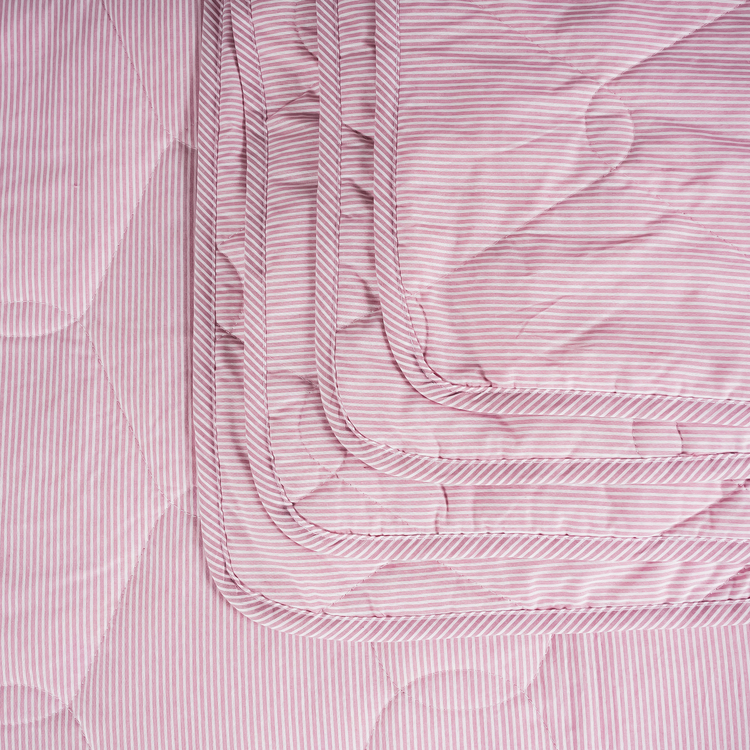 ÇİFT KİŞİLİK YÜN DOLGULU PİKE PEMBE