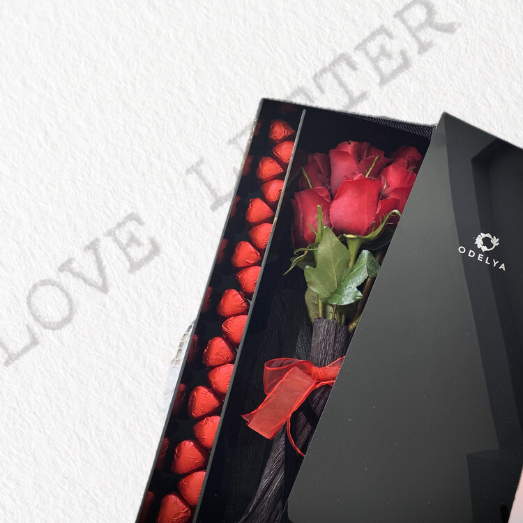 Love (Box of Roses)