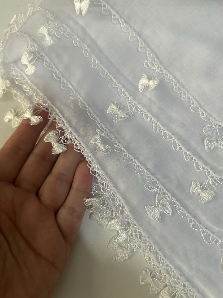 Beyaz 1 adet El emeği iğne oyası 100x100 cm