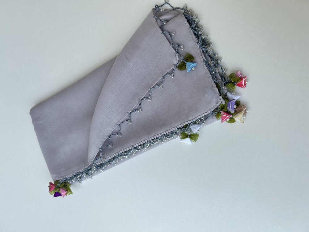 GRİ muska boncuklu yazma