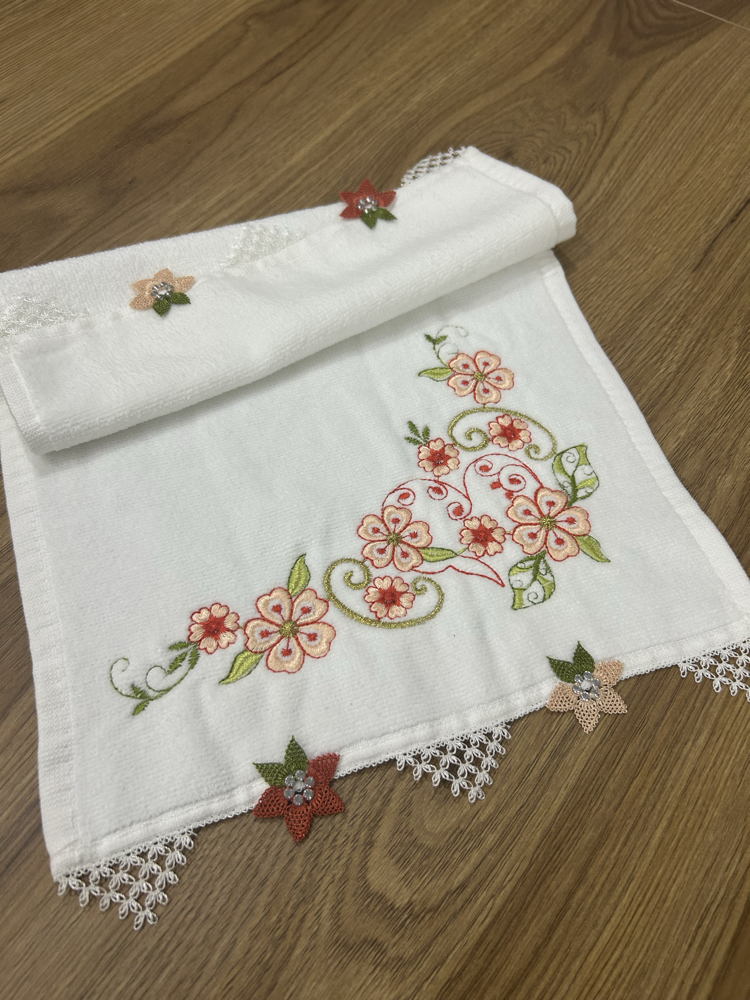 1 adet 30x50 cm el emeği iğne oyası  mutfak havlusu 