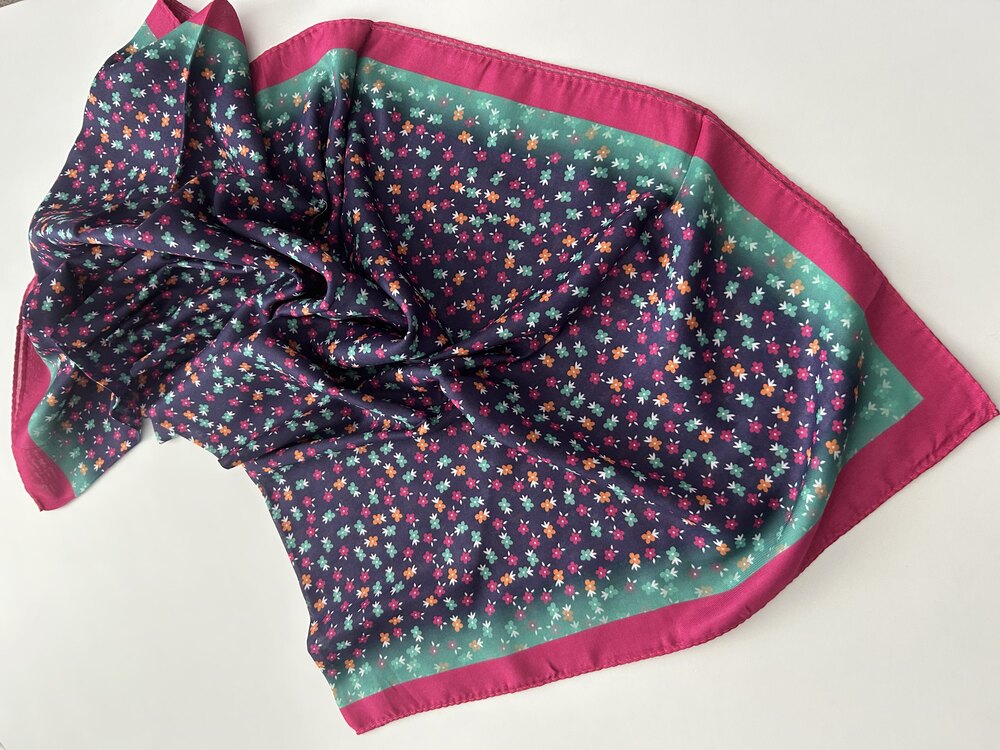 Soft eşarp 100x100 cm