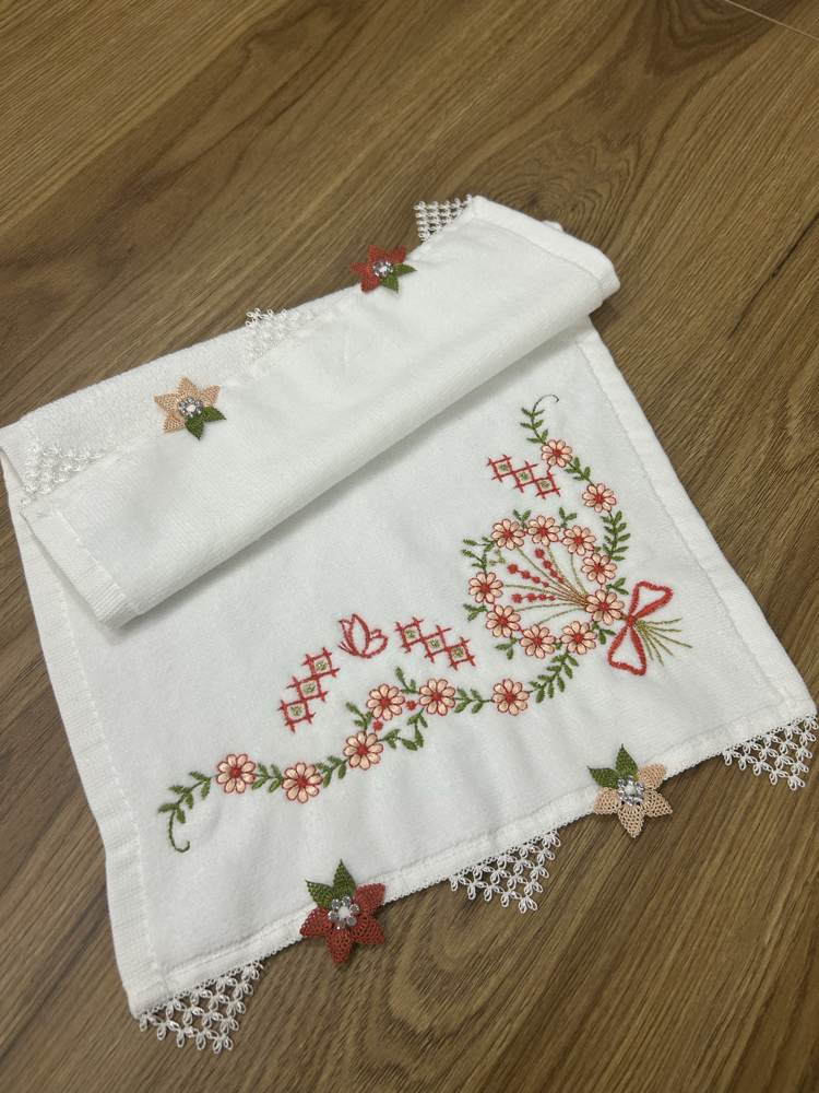 1 adet 30x50 cm el emeği iğne oyası mutfak havlusu