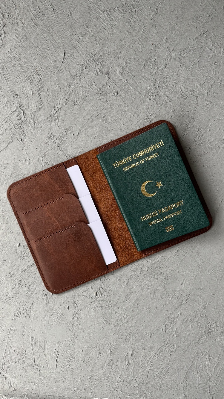 Hakiki Deri Pasaport Kılıfı - Kahverengi Frisco Deri