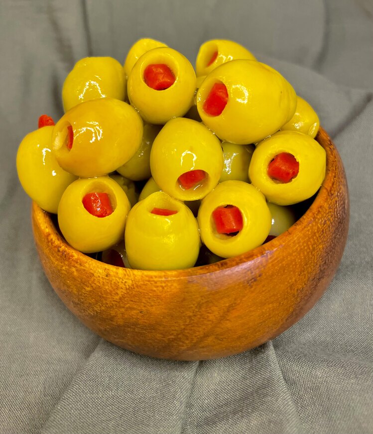 Biber Dolgulu Yeşil Zeytin 1 KG