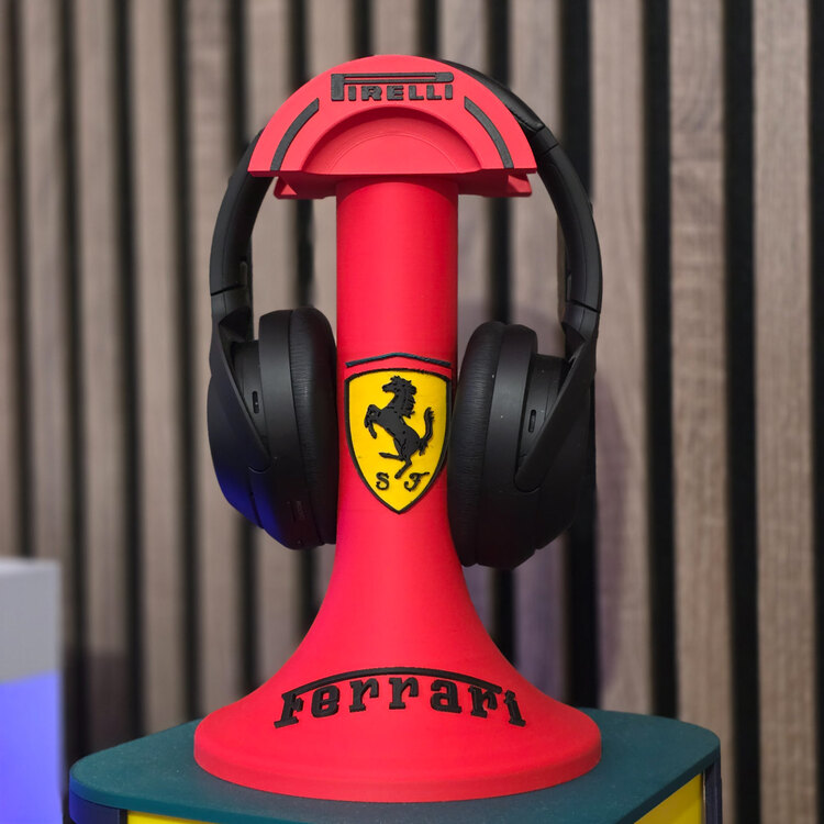 Ferrari Temalı Kulaklık Standı | Şıklık ve Yarış Ruhu Bir Arada!