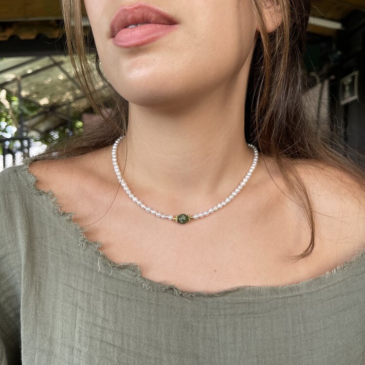 Yeşim Taşı Kolye
