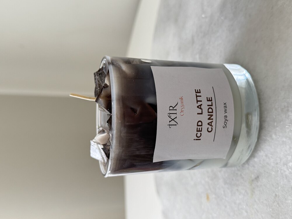 ICED LATTE CANDLE