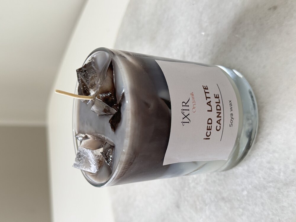 ICED LATTE CANDLE