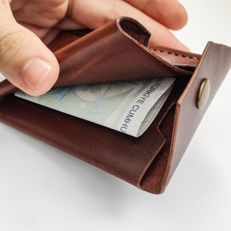 El Yapımı Minimalist Cüzdan