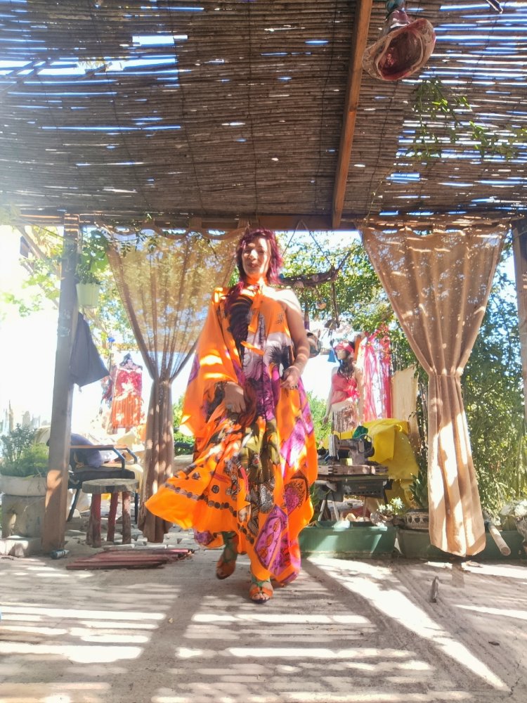 Tasarım Oversize Kaftan Elbise 'GÜNEŞİN ÖZGÜR HÂLİ'