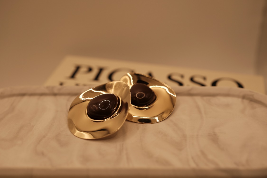 Chocolate Golden Plate