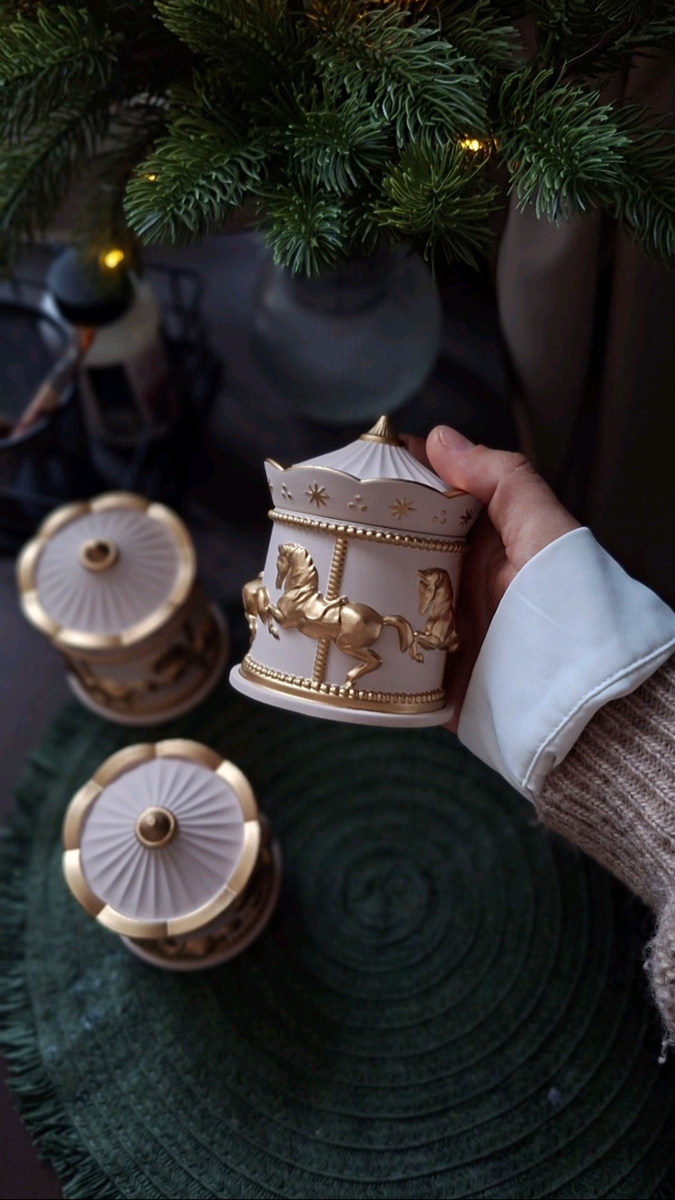 Gold atlı karınca kutu