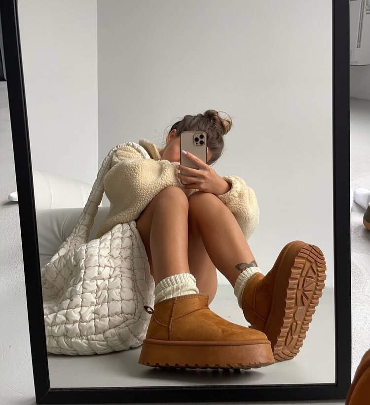 UGG Brown