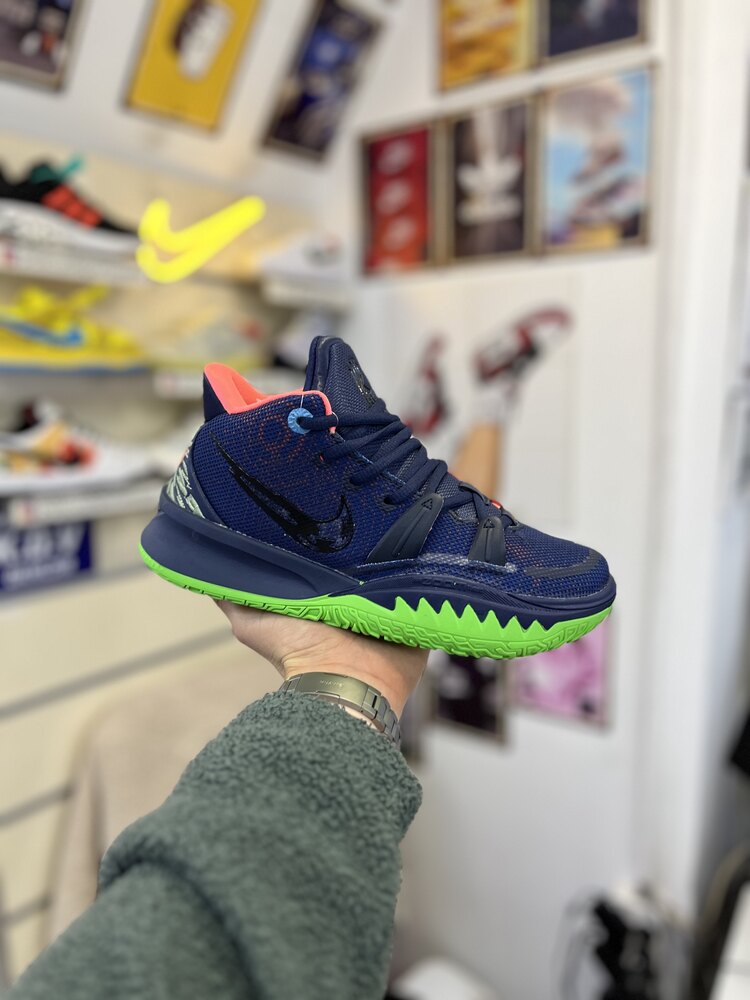 Kyrie 7(40-44)