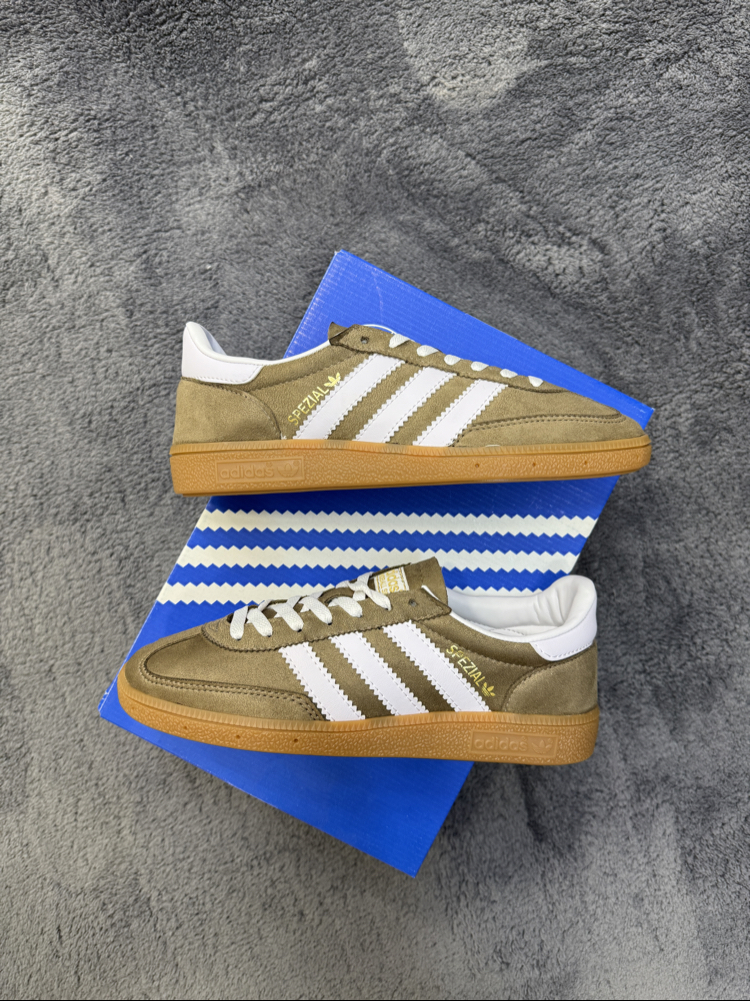 Spezial Bej Erkek Modeli
