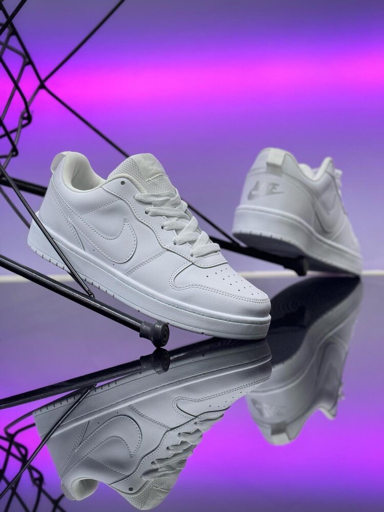 Nike Court Borough Unisex