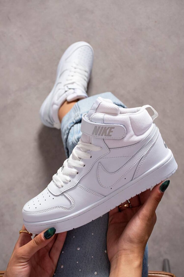 Nike Court Mid