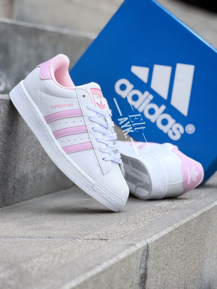 Superstar Pembe 