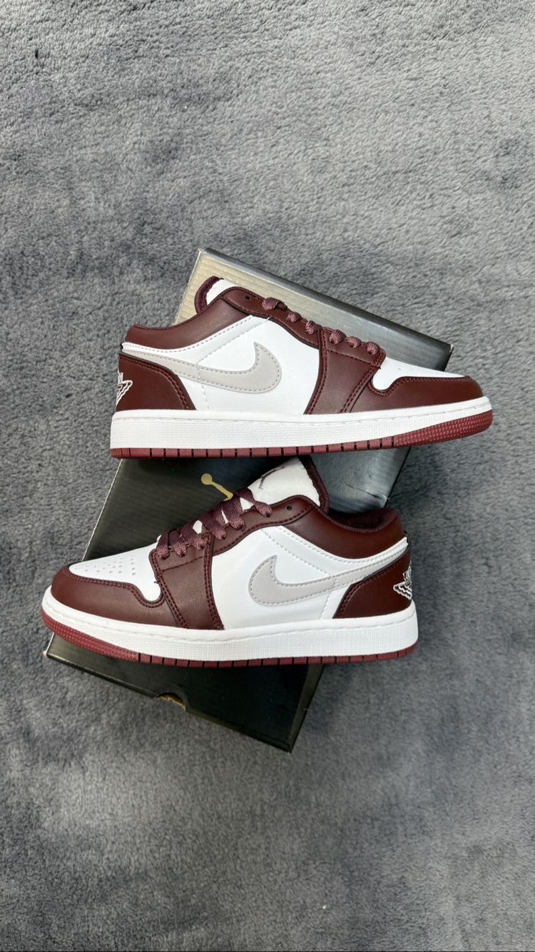 Jordan Bordo Gümüş Logo (36-44)