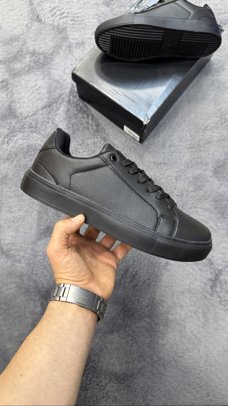 Zara Siyah Casual