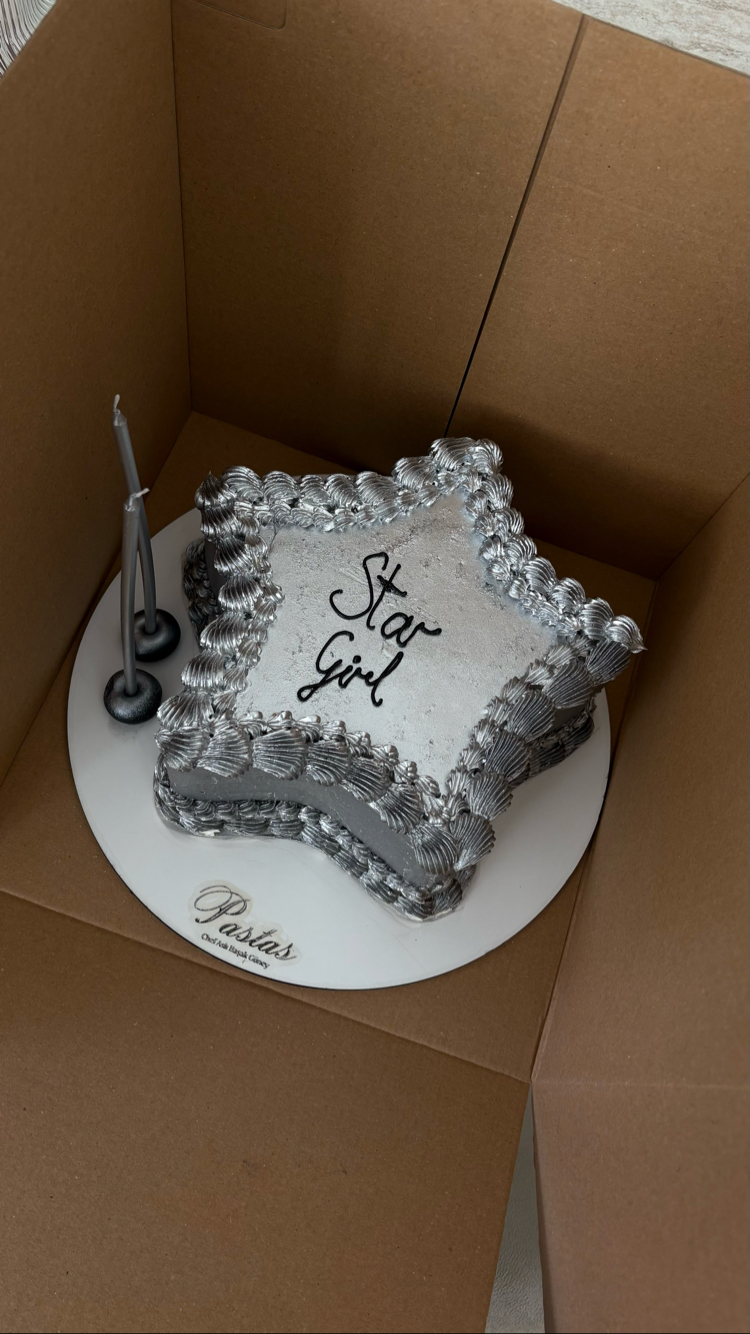 STAR CAKE