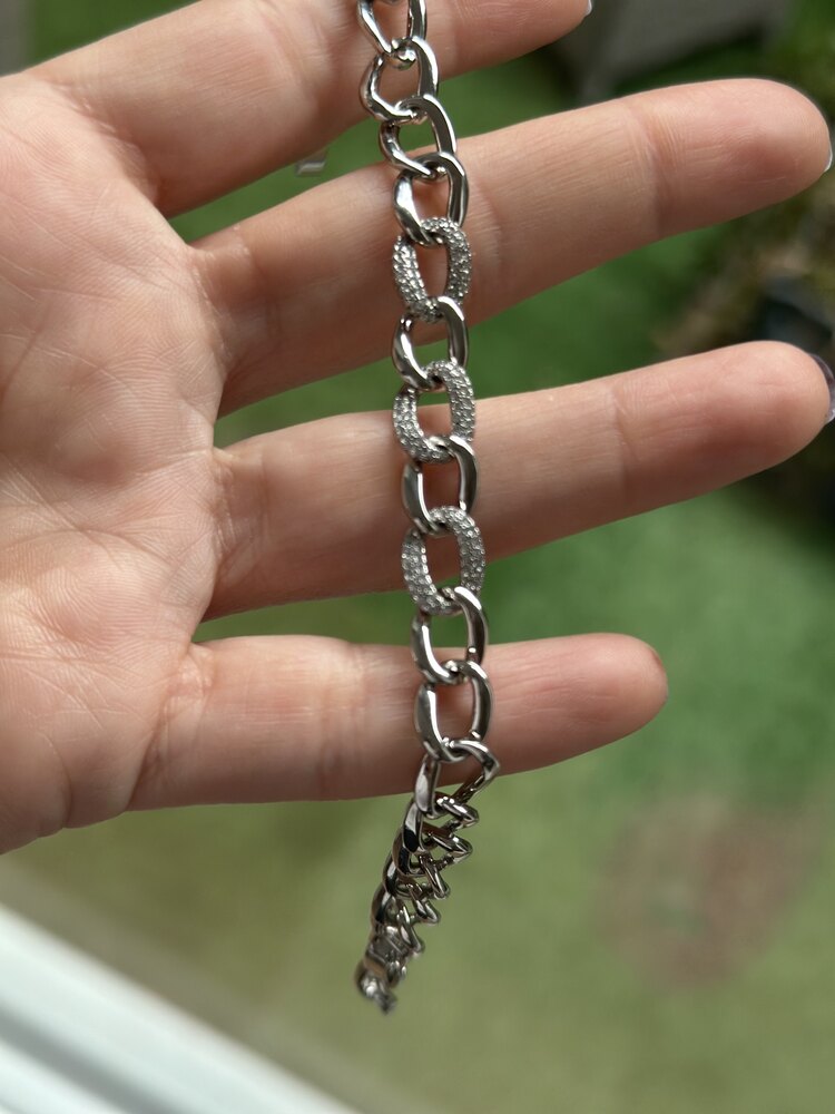 Ortası 3 sıra taşlı silver bileklik