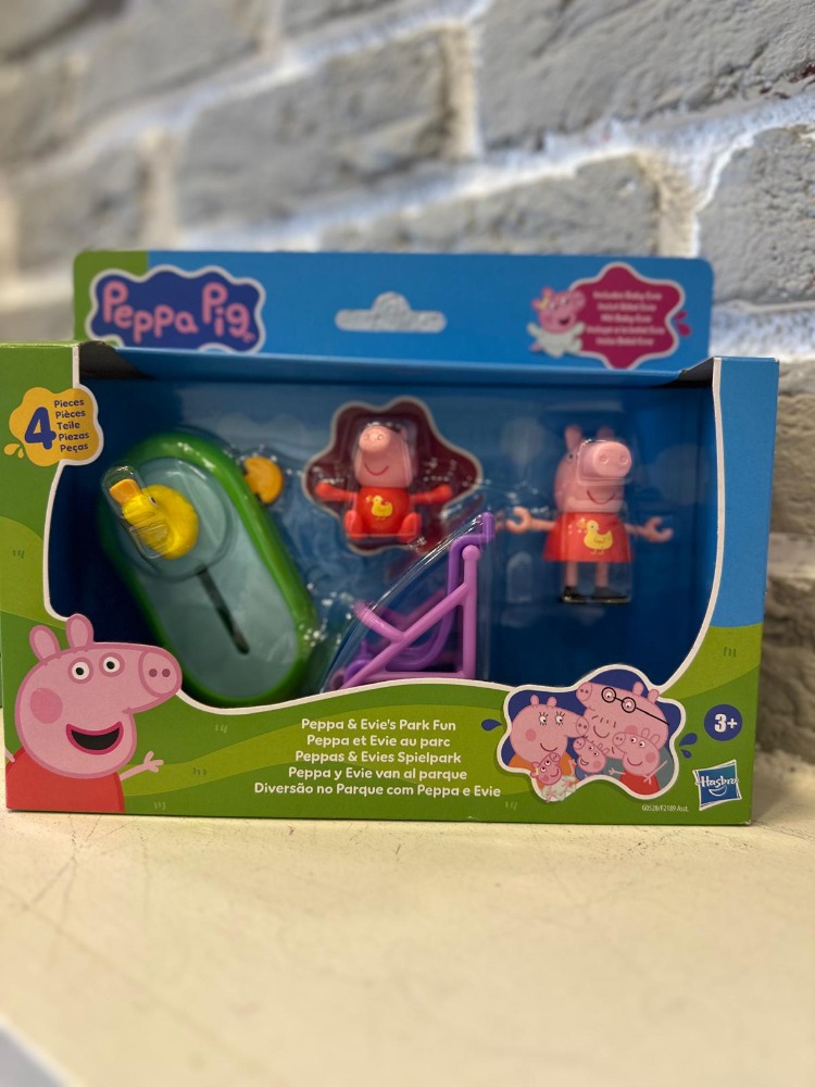 Peppa Pig Peppa & Evie Park Eğlencesi Oyun Seti (4 Parça)