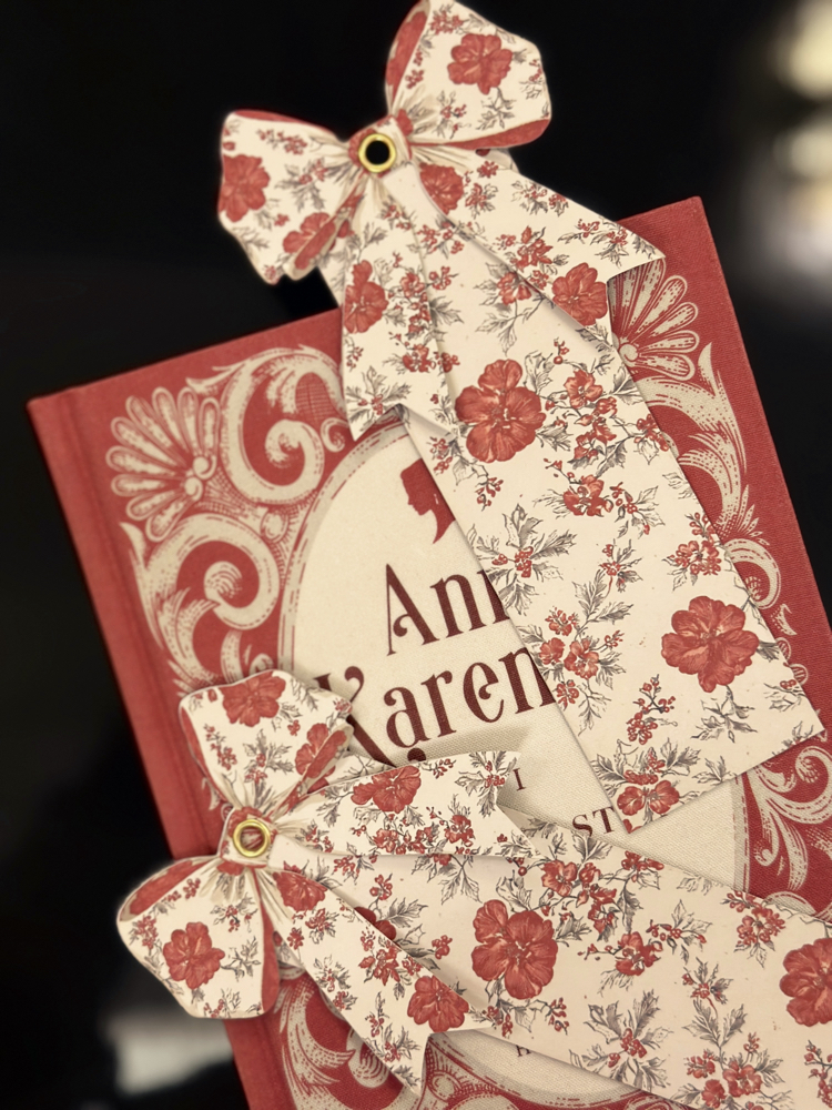 Primrose Fiyonk Detaylı Kitap Ayracı