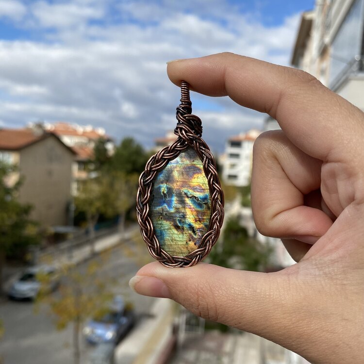 Umay Ana Labradorit Kolye