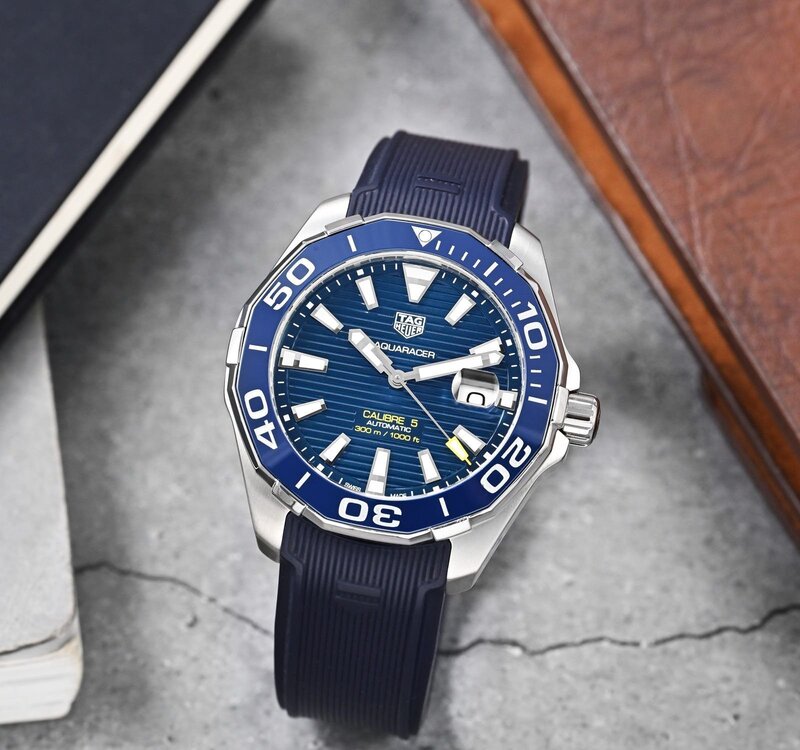 Tag Heuer Aquaracer WAY201B.FT6150 Erkek Kol Saati