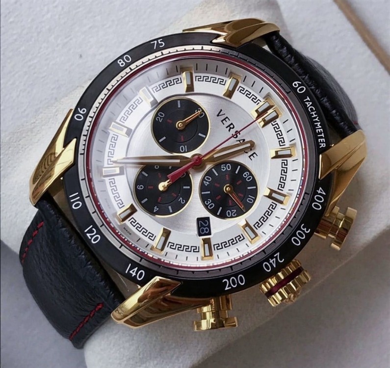 Versace VRSCVDB040014 Erkek Kol Saati
