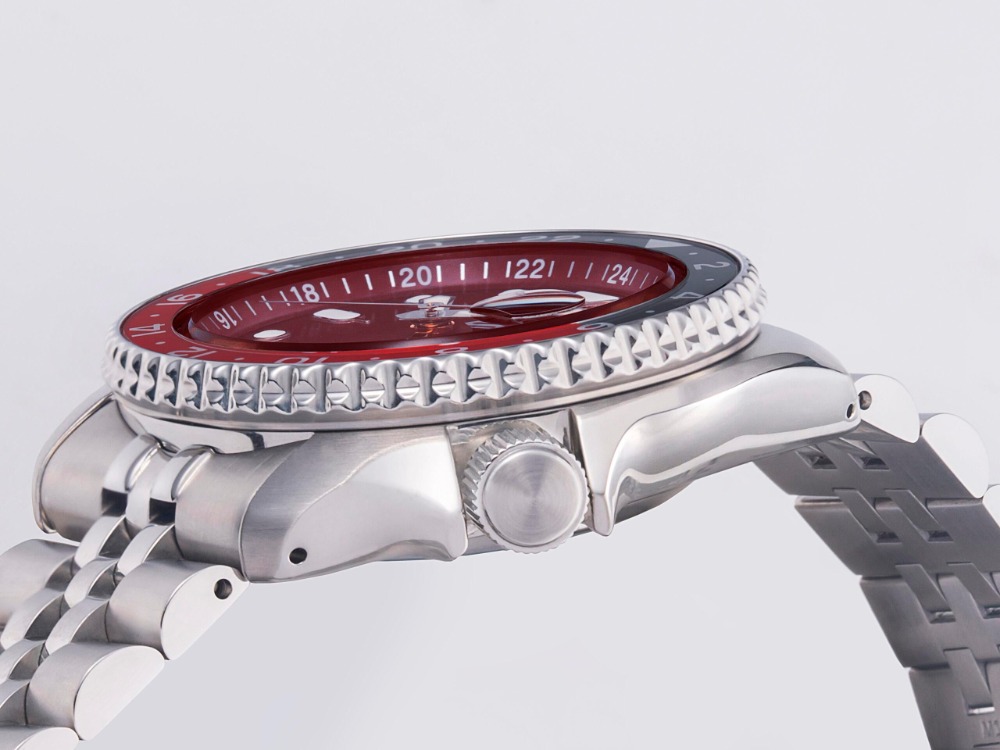 Seiko 5 Sports Otomatik GMT SSK031K Erkek Kol Saati SSK031K1