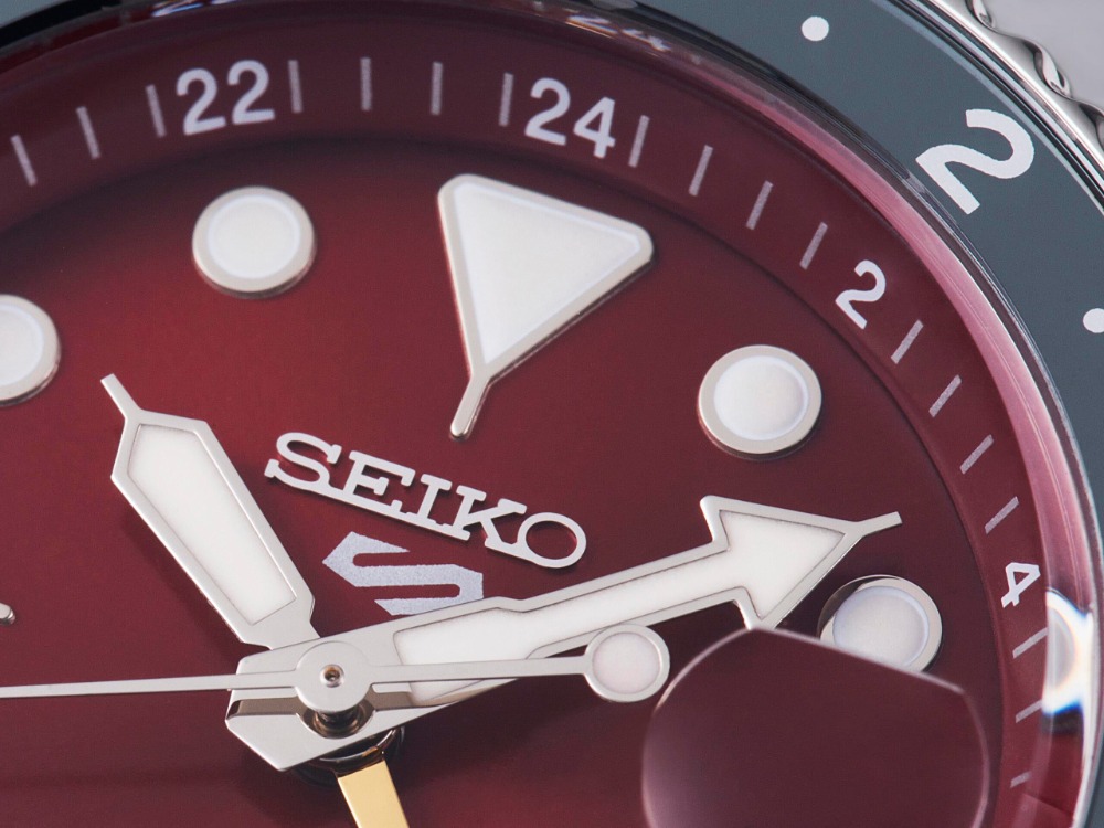 Seiko 5 Sports Otomatik GMT SSK031K Erkek Kol Saati SSK031K1