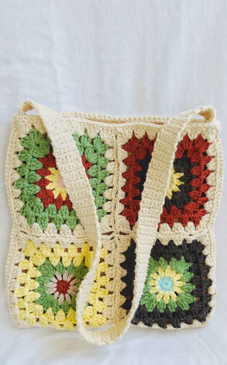 Motif omuz çantası