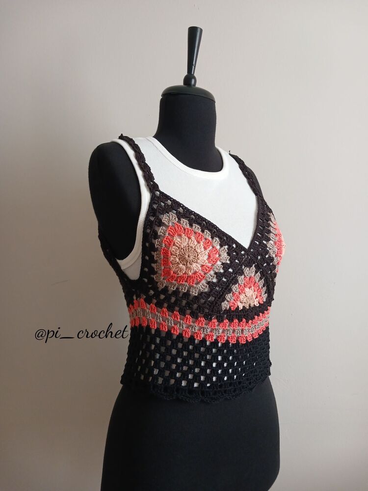 siyah crop top