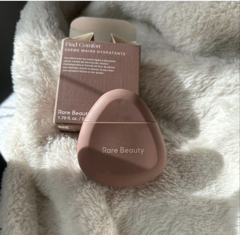 RARE BEAUTY EL KREMİ