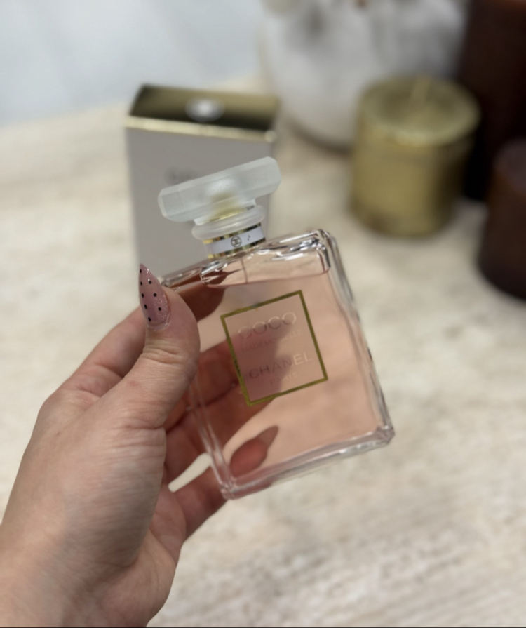 CHANEL COCO