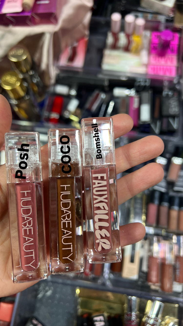 HUDA BEAUTY GLOSS