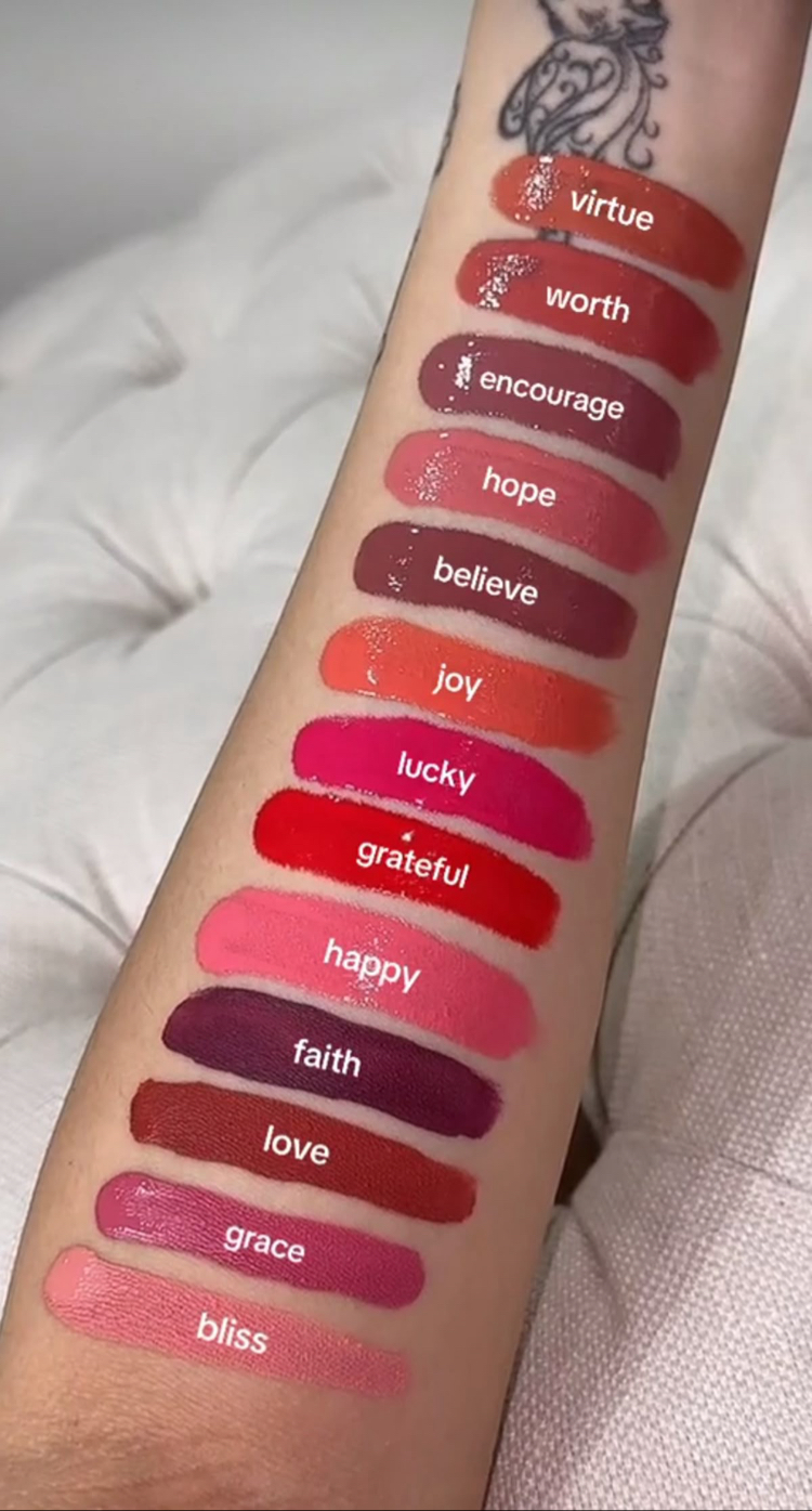 RARE BEAUTY BLUSH