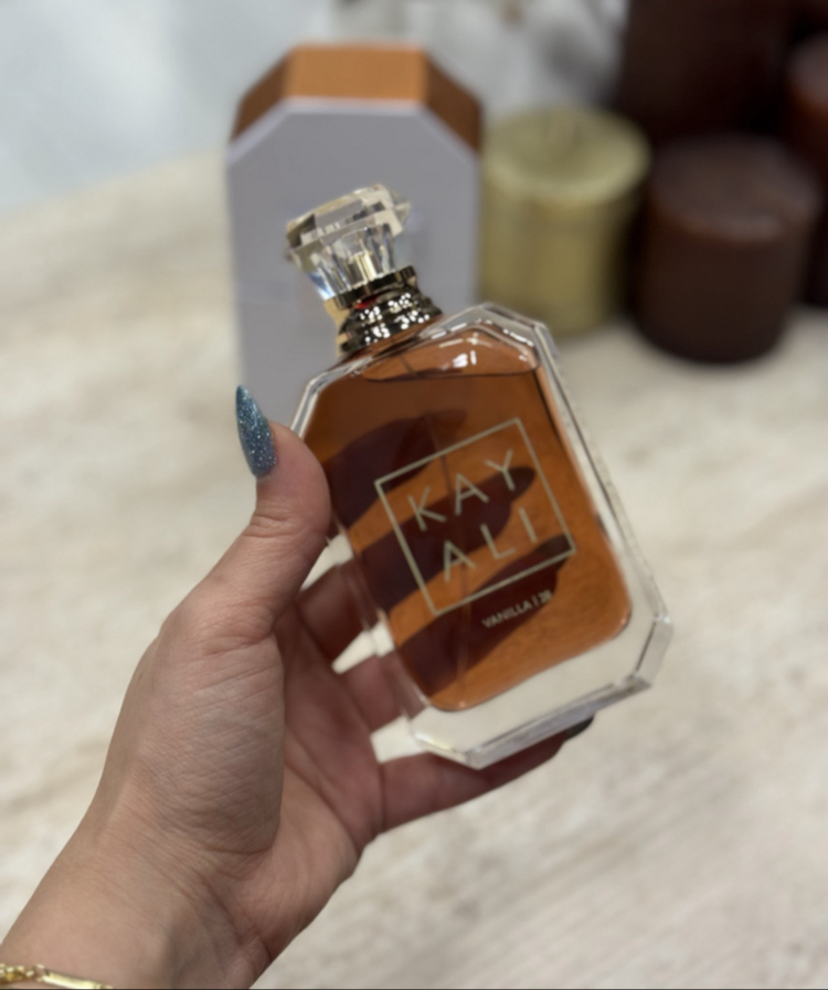 KAYALI VANILLE 28