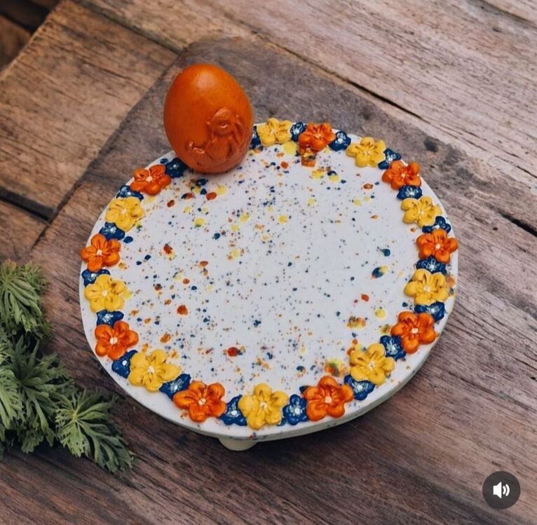 Turuncu Yumurtalı El Yapımı Seramik Sunumluk 16 cm