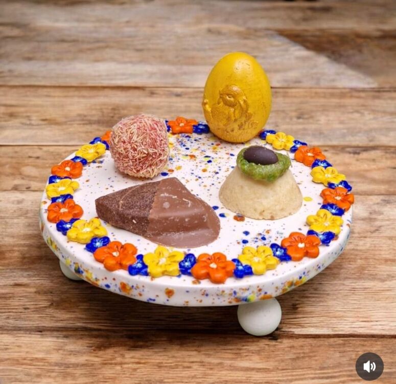 Sarı Yumurtali Seramik Sunumluk 16 cm