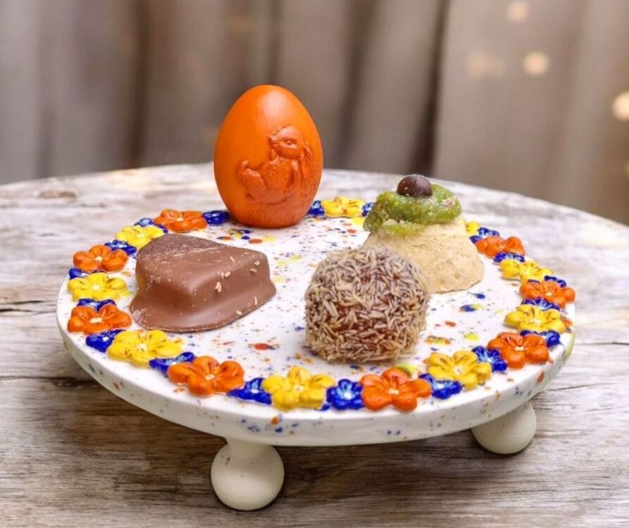 Turuncu Yumurtalı El Yapımı Seramik Sunumluk 16 cm