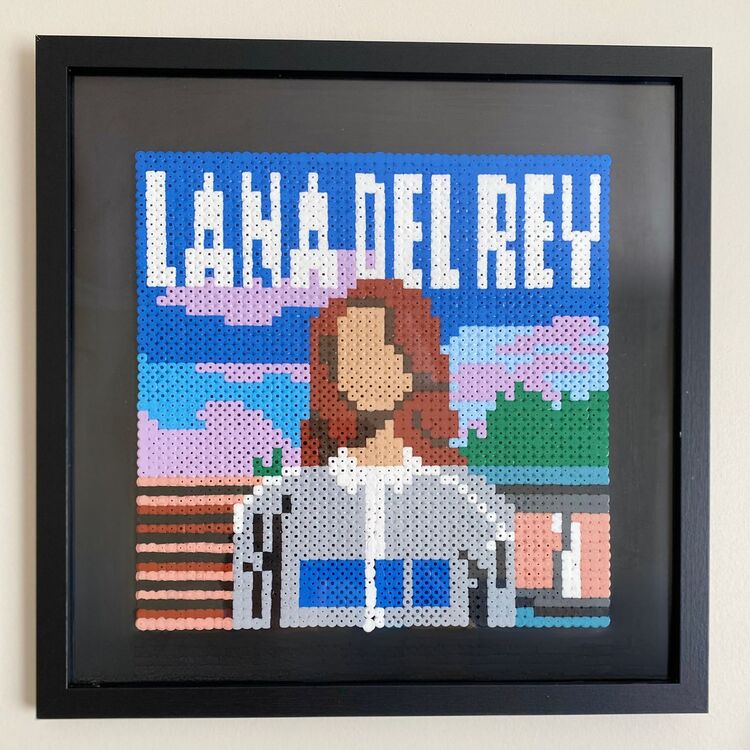 Lana Del Rey – Born to Die Perler Boncuk Tablo Çerçeveli (34x34)