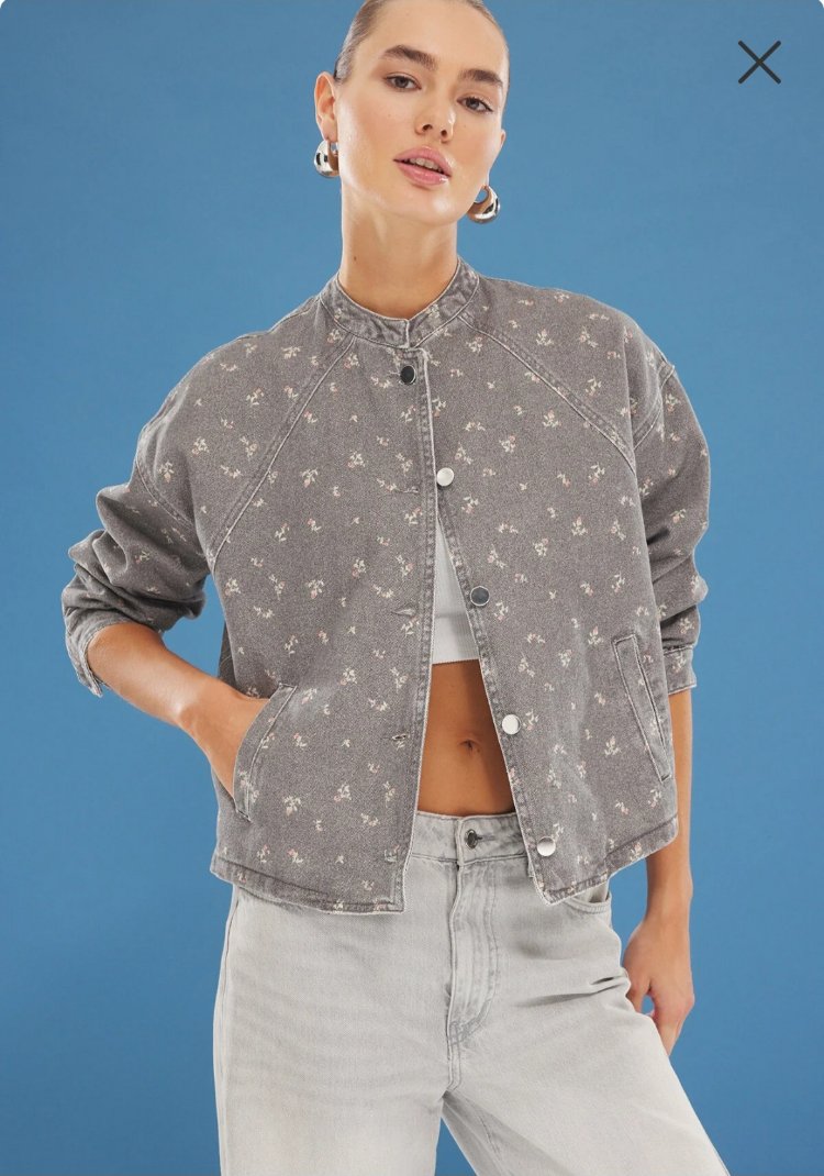 ri Çiçek Desenli Oversize Denim Bomber Ceket TWOSS25CE00042

