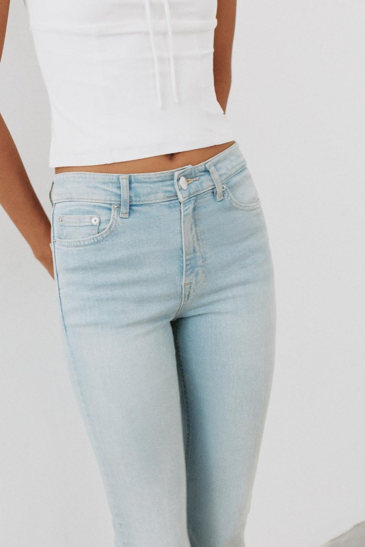 FLARE SUPER LIKRALI BAYAN JEAN869